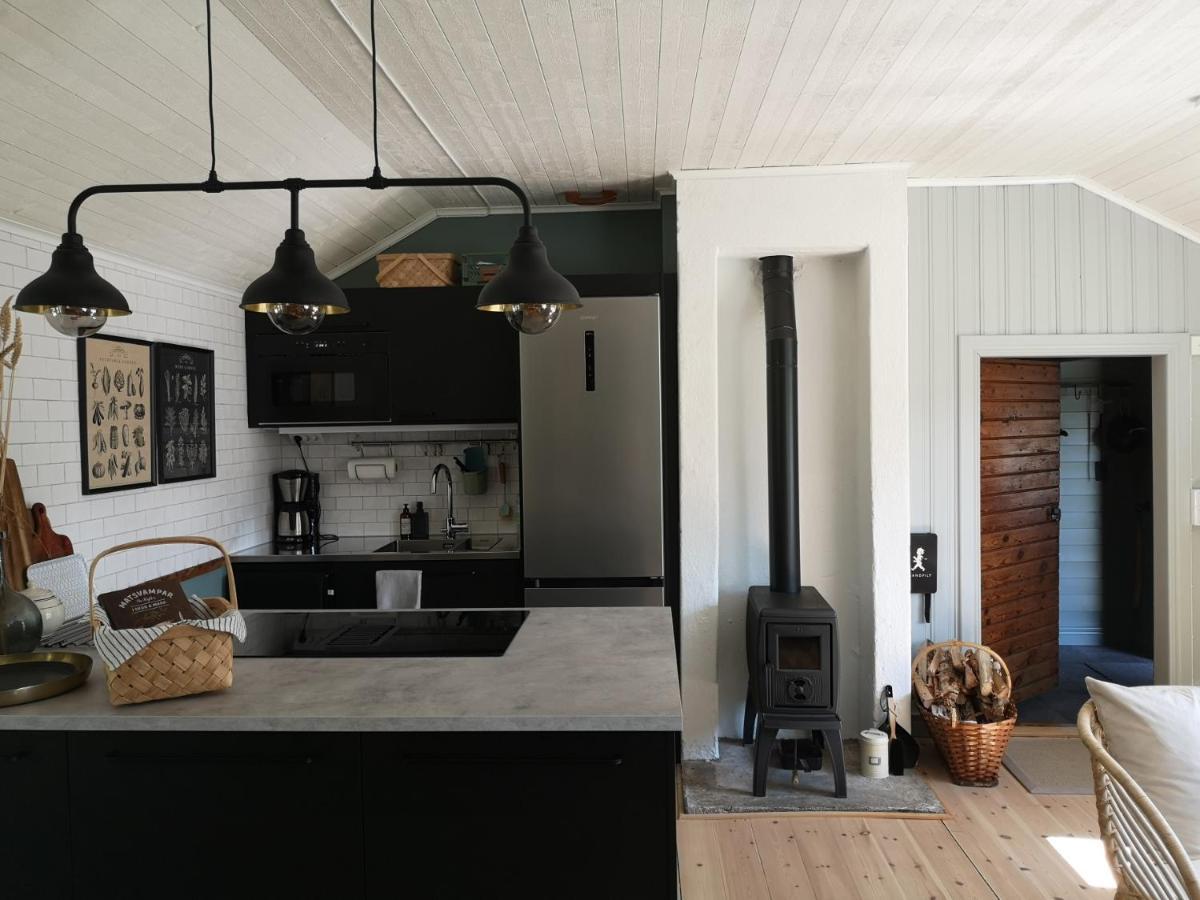 Smedjan Cottage Enköping المظهر الخارجي الصورة