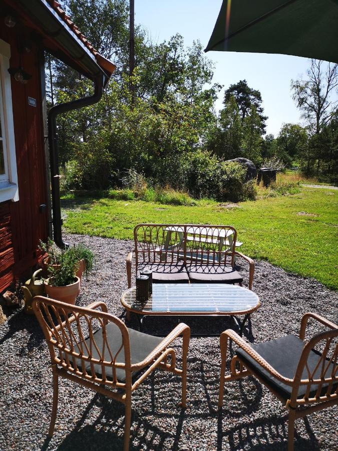 Smedjan Cottage Enköping المظهر الخارجي الصورة