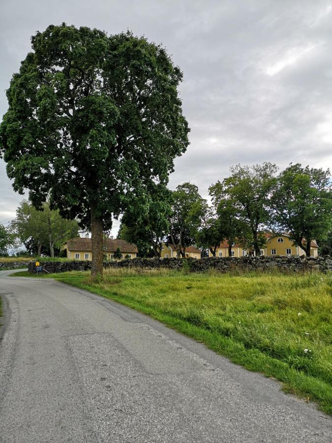 Smedjan Cottage Enköping المظهر الخارجي الصورة